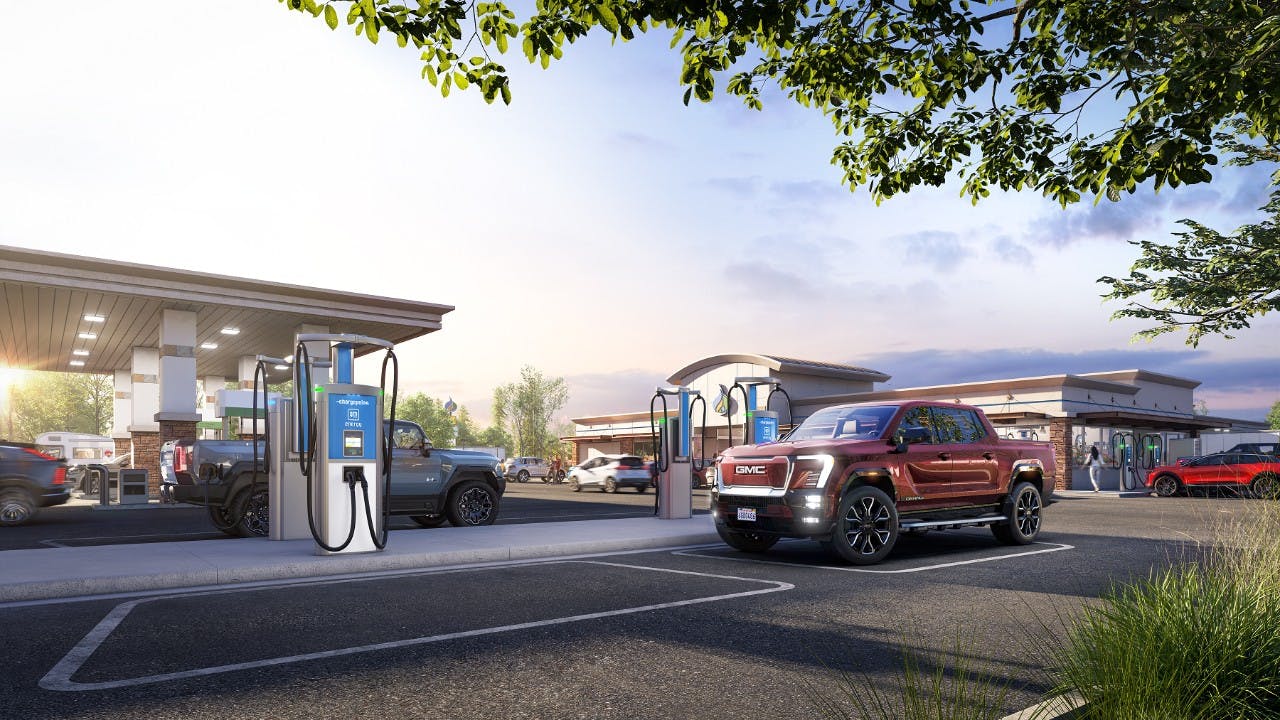 ChargePoint and GM building hundreds of “ultra-fast” universal EV chargers thumbnail