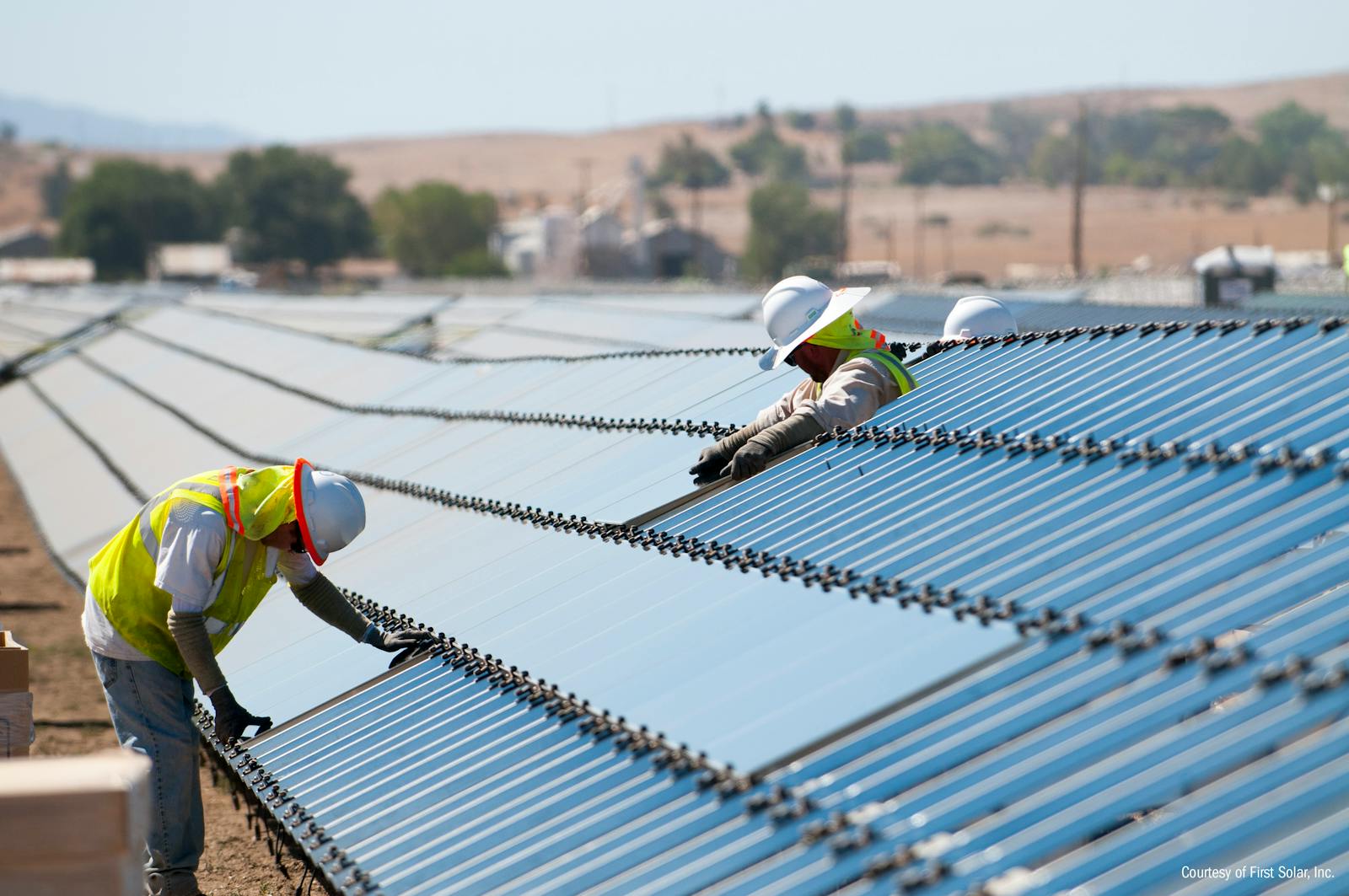 First Solar shines after early GOP tax plan extends rollback of renewable benefits thumbnail