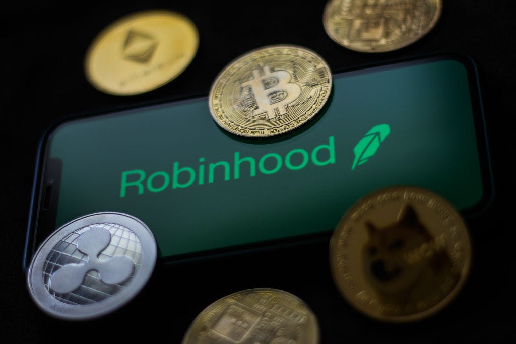 Robinhood transaction revenue expected to top GameStop-era frenzy thumbnail