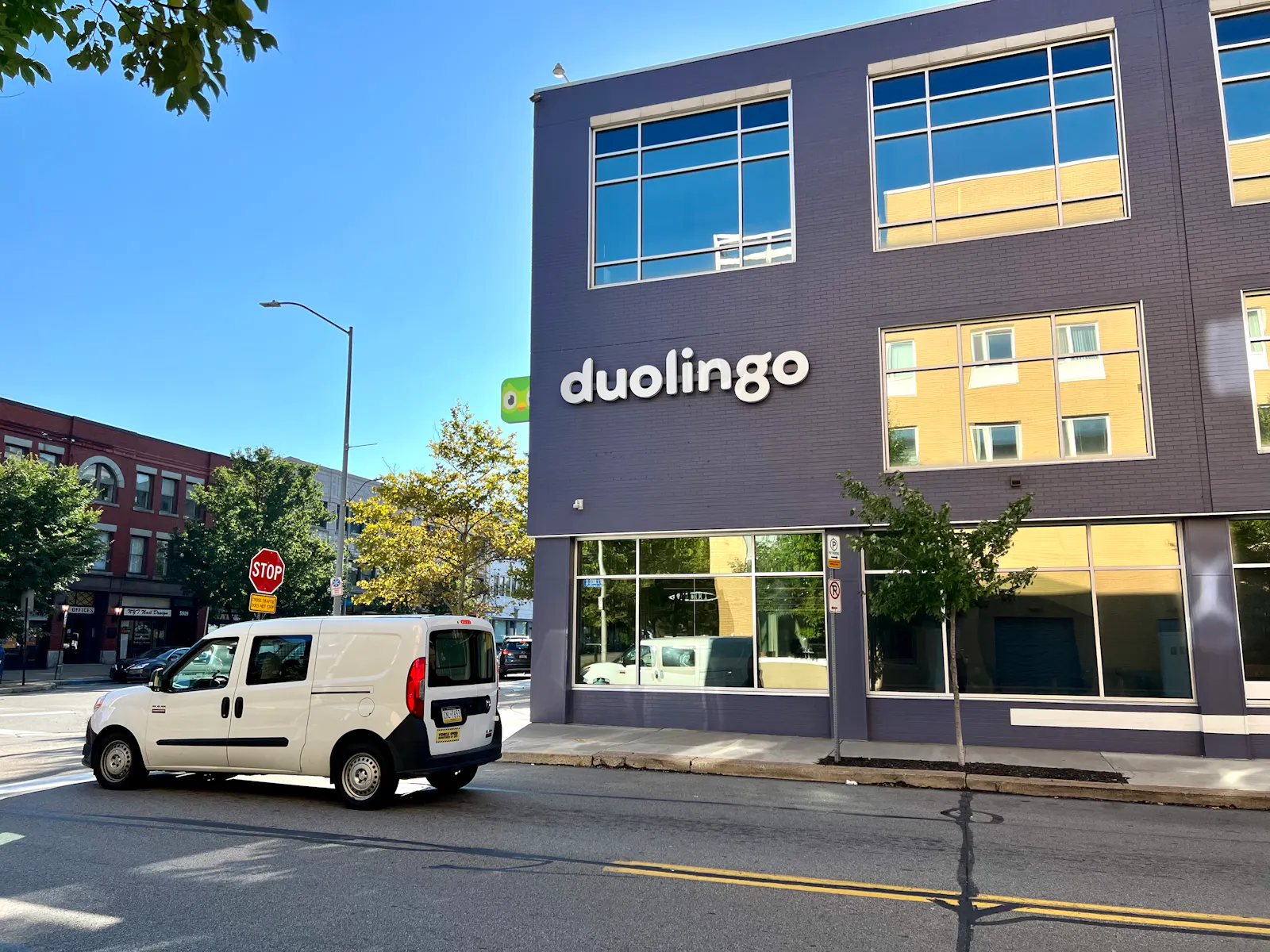 Duolingo jumps following BofA upgrade thumbnail