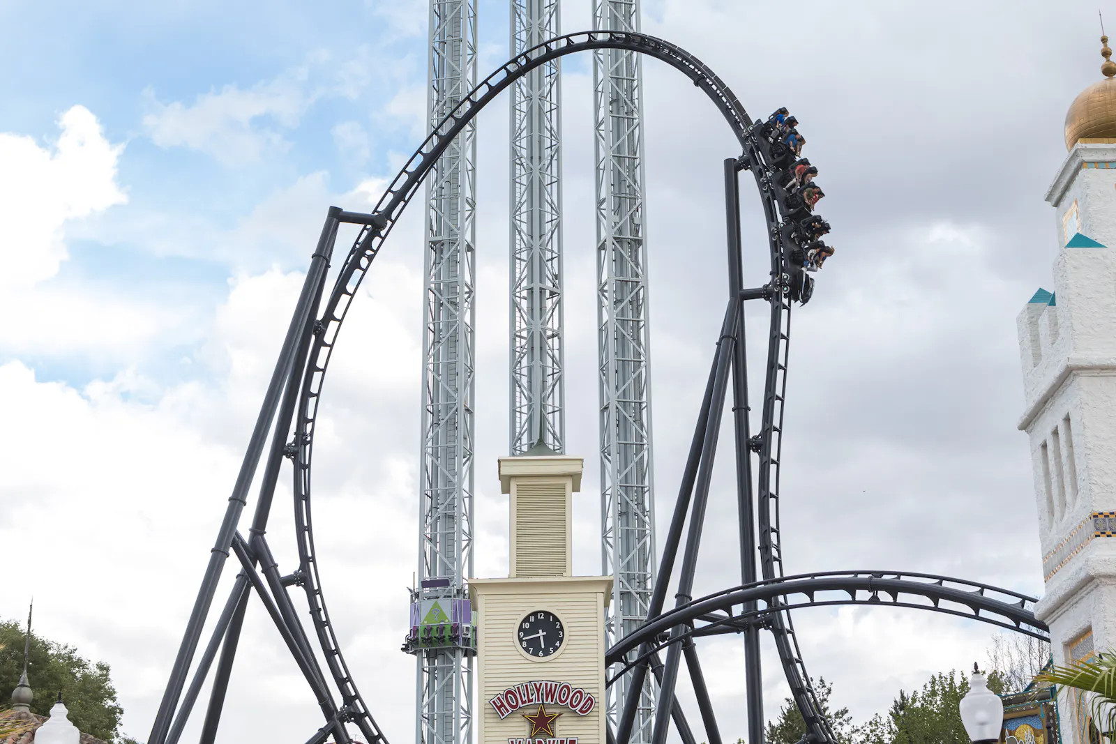 Crypto-adjacent stocks drop to start the week thumbnail