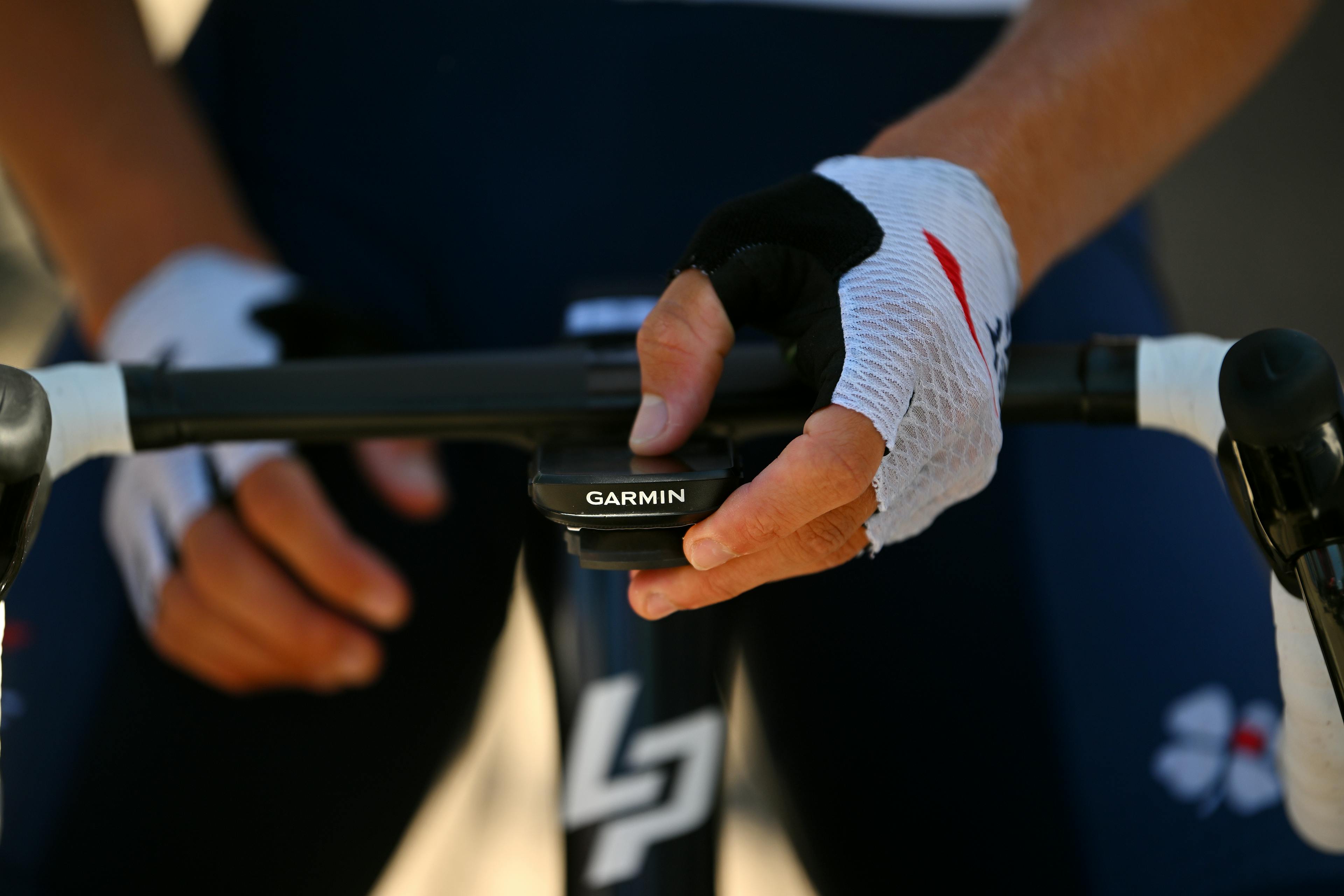 Garmin stock soars on earnings 