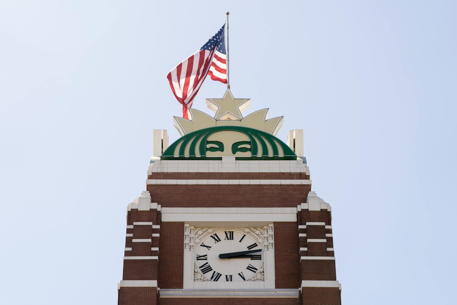 Starbucks has best. day. ever. thumbnail