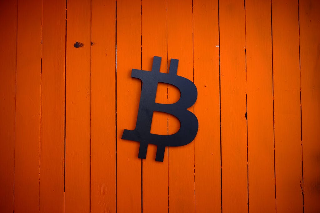 Crypto stocks followed bitcoin on its way down thumbnail