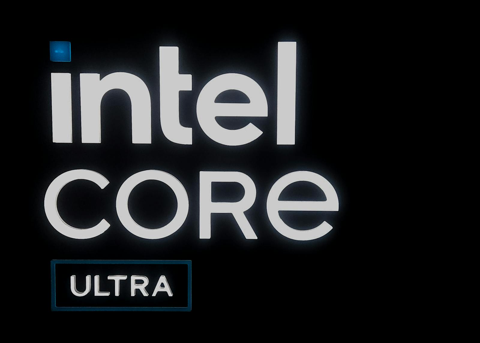 Intel jumps on report of joint venture with TSMC thumbnail