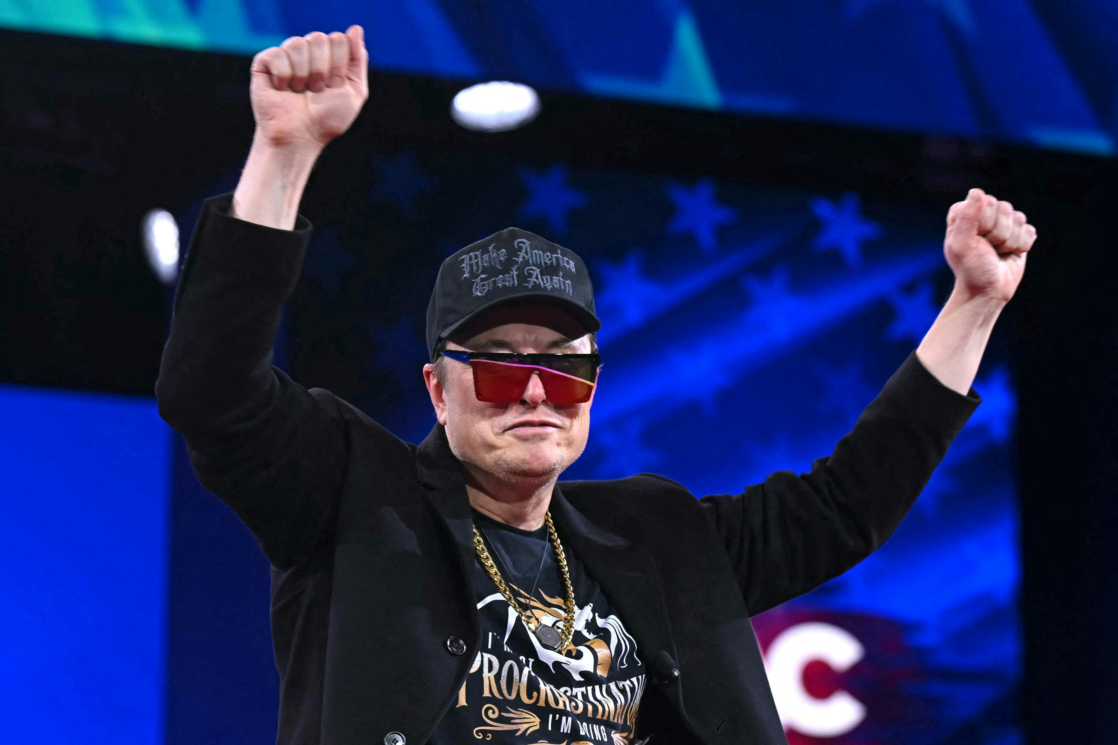 Musk Sunglasses Chain