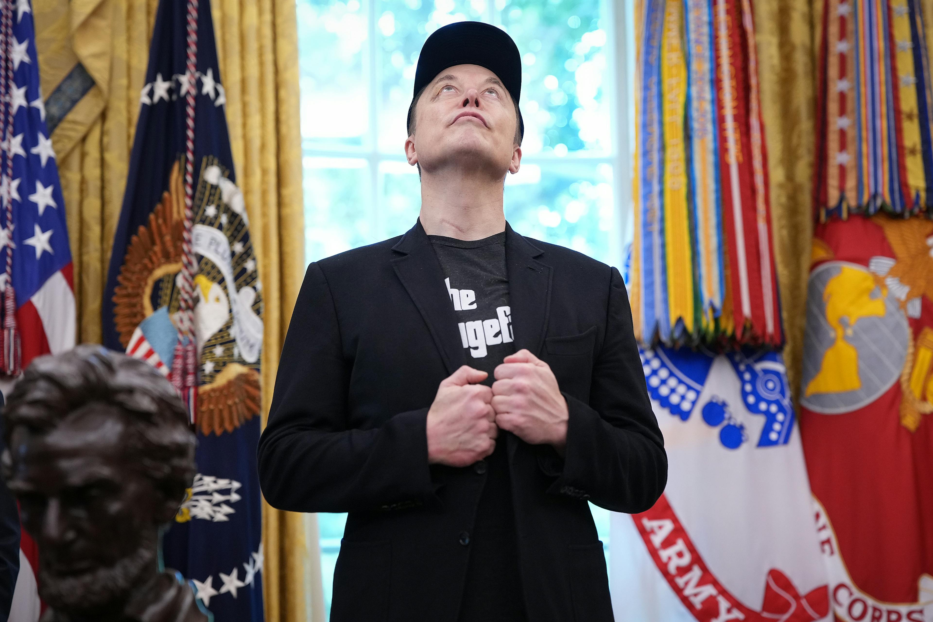 Elon Musk in Oval Office