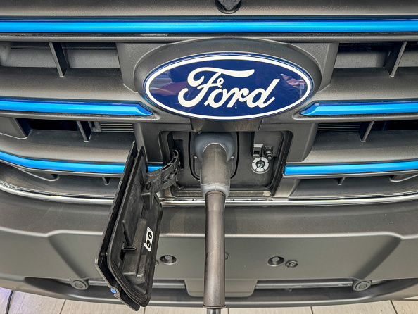 Ford Pump Snack Hero