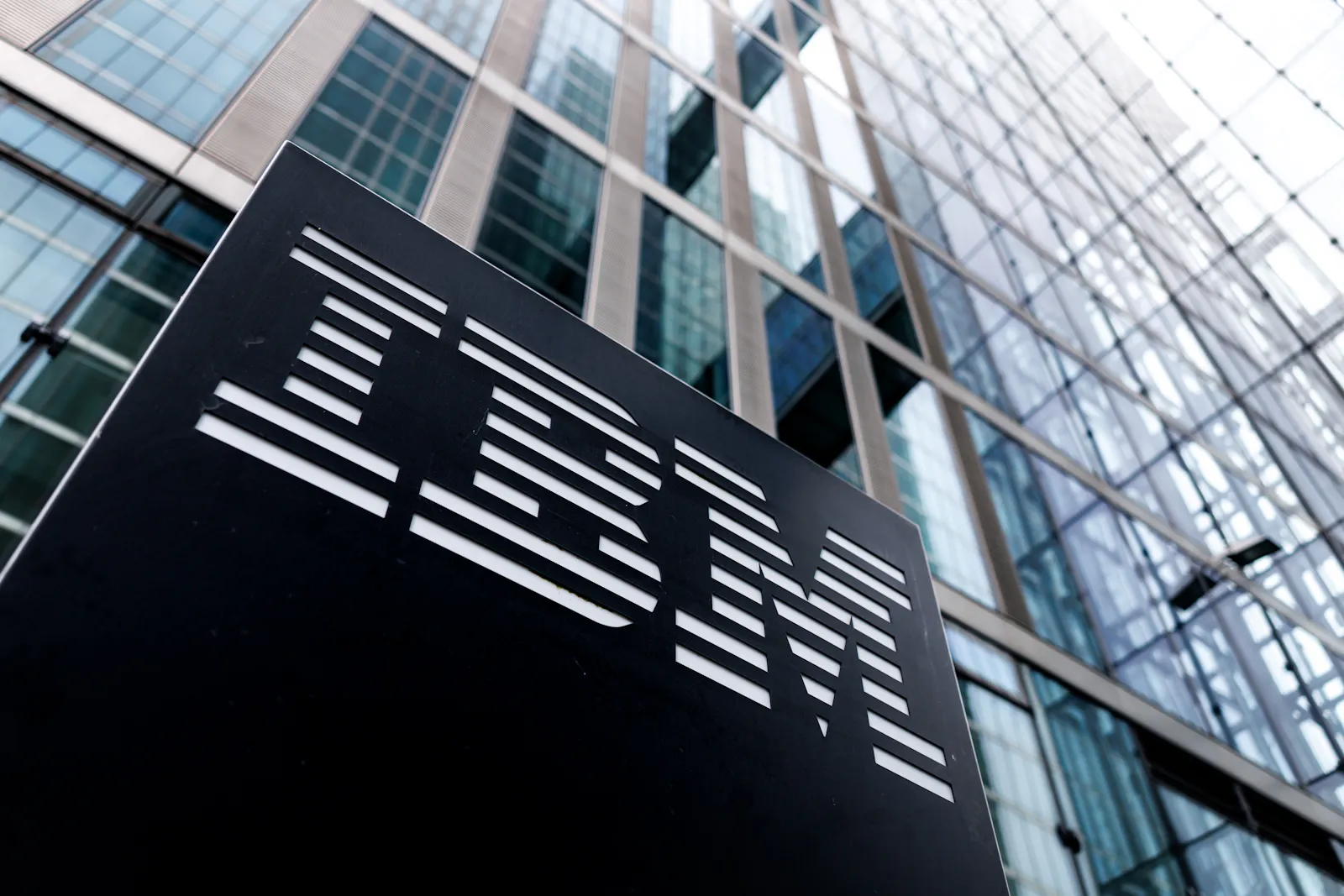 IBM gets a Wall Street-high price target from Oppenheimer thumbnail