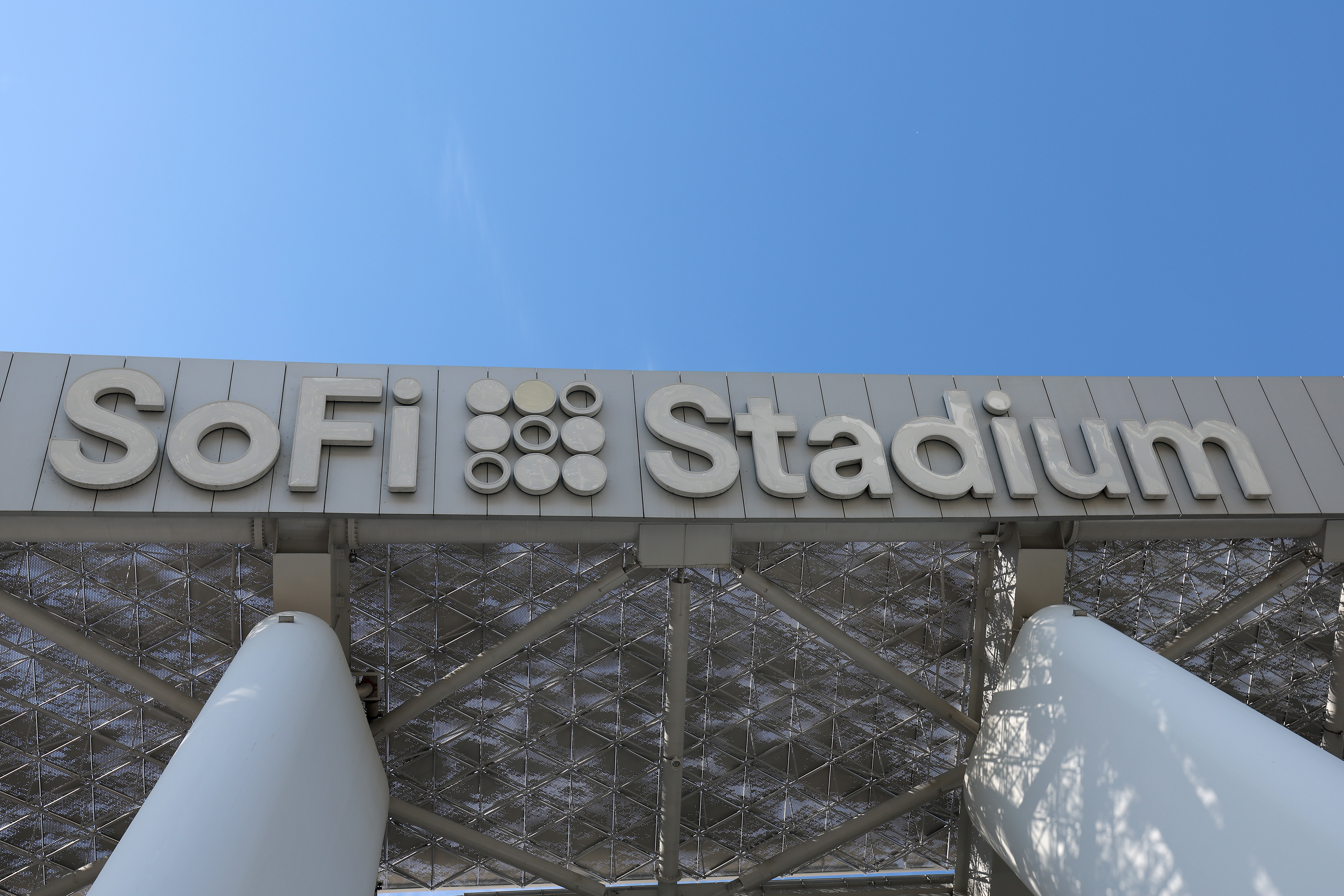 SoFi reports third-quarter sales and profit