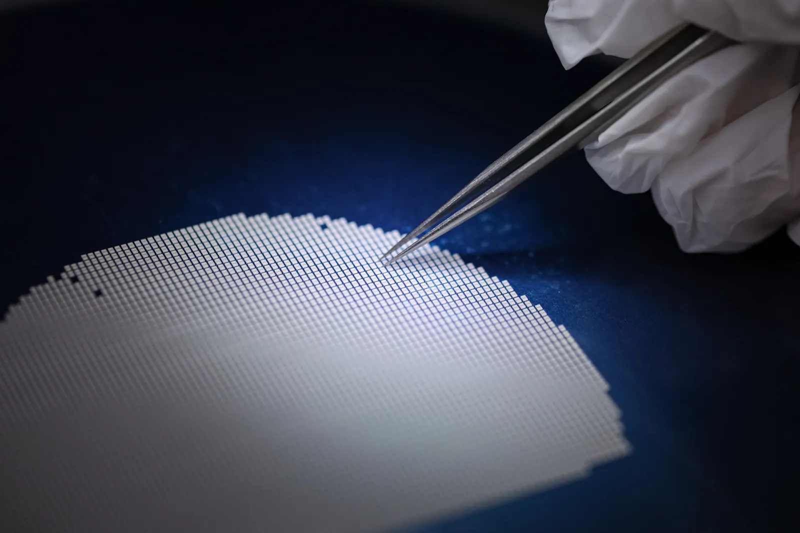 Chip stocks are in a bubble, at least by this definition, says analyst thumbnail