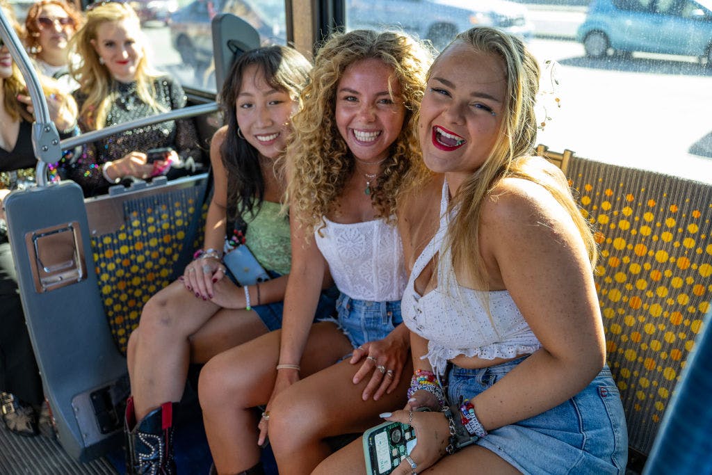 Facebook is trying to win the youth in attempt to stay relevant thumbnail