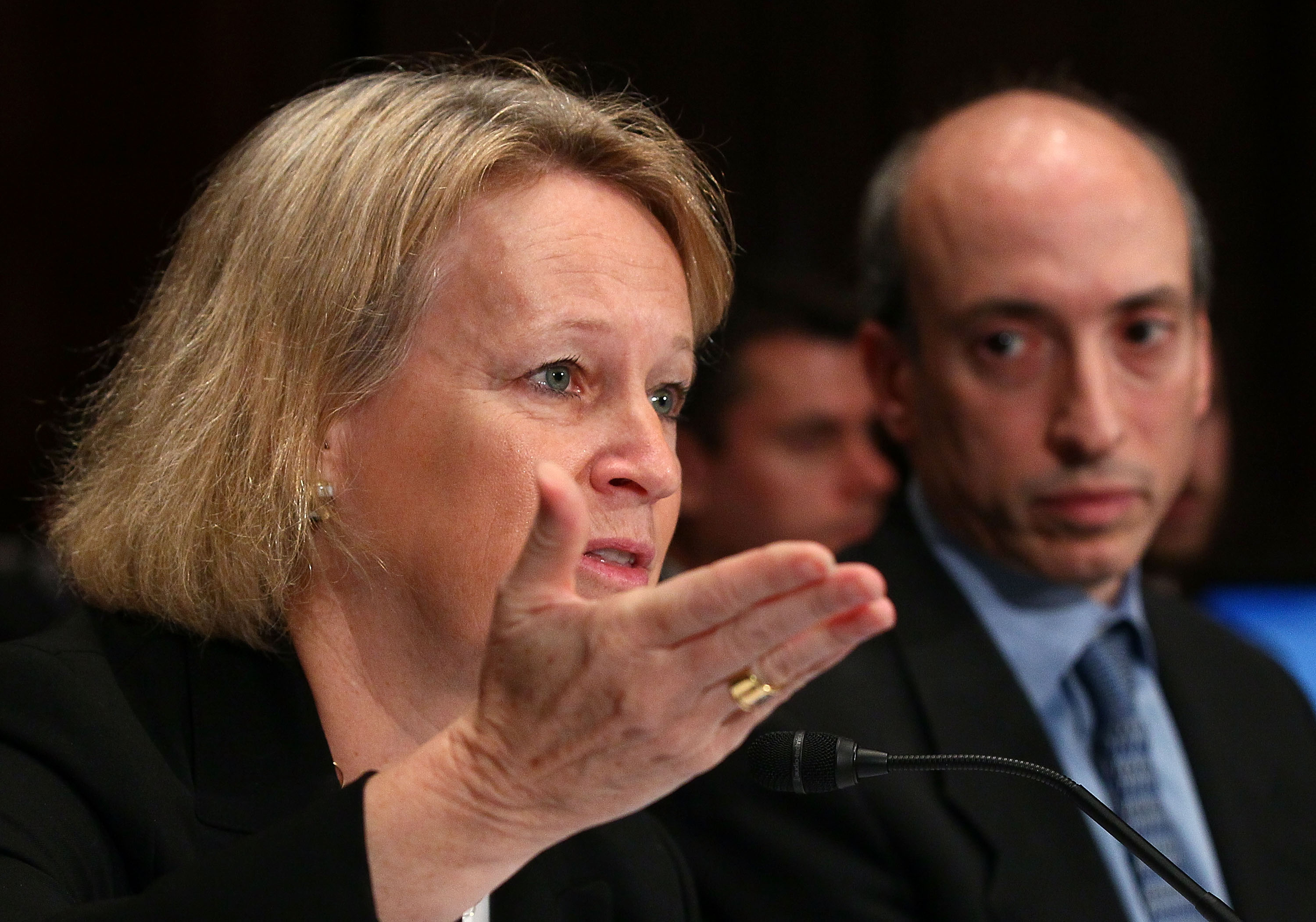 Senate Holds Hearing On 2010 Stock Market Plunge