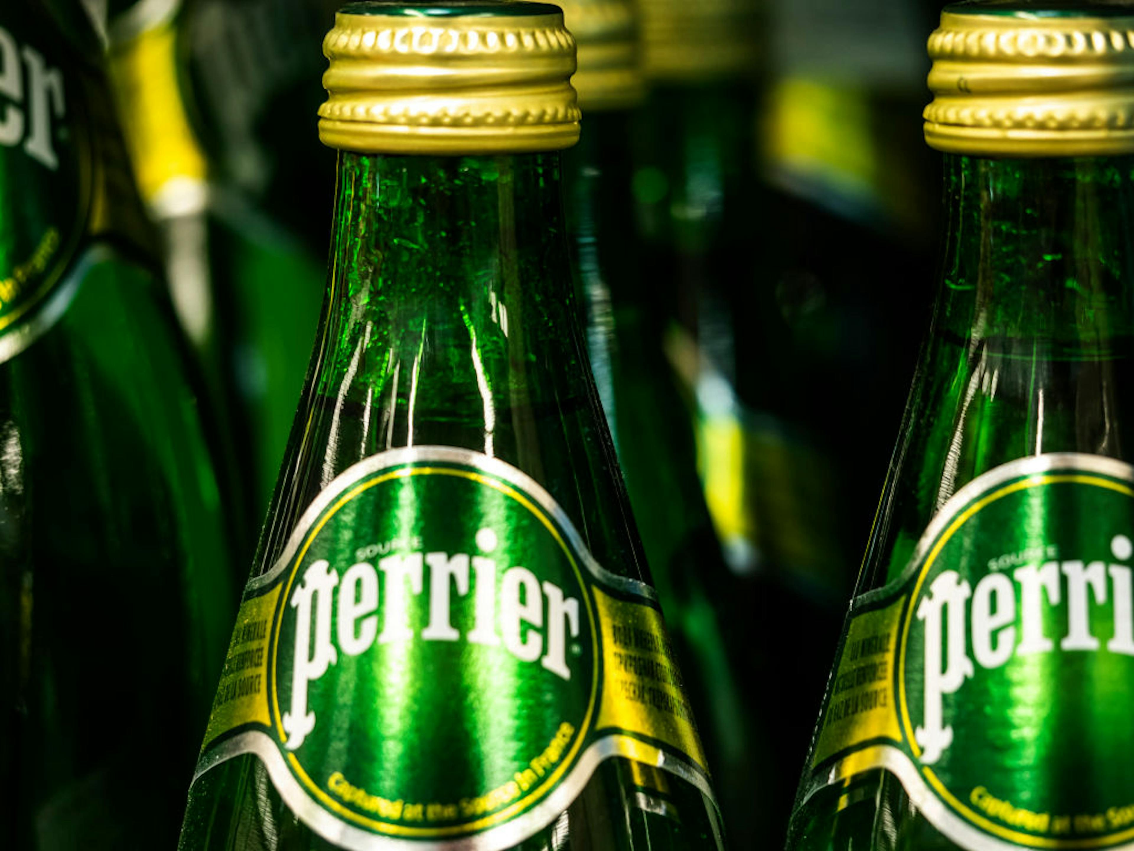 Perrier Naturally Sparkling Water 