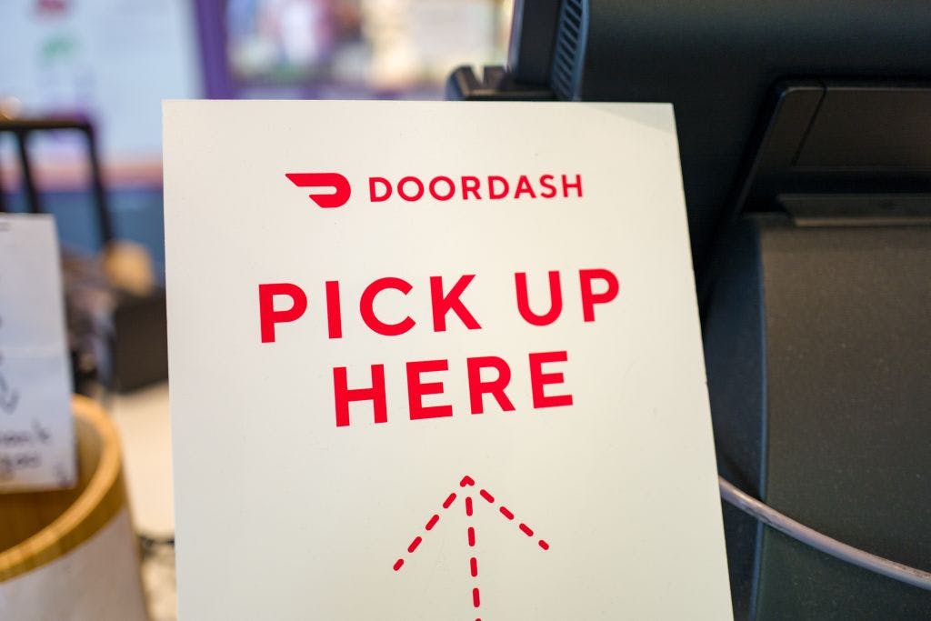 DoorDash jumps as the delivery giant’s booming ad biz impresses Wall Street thumbnail