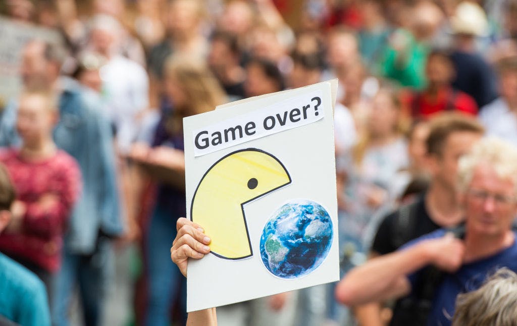 The AI spending boom is eating the US economy thumbnail