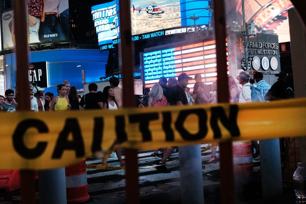 Global investors are fleeing US stocks at a record pace thumbnail