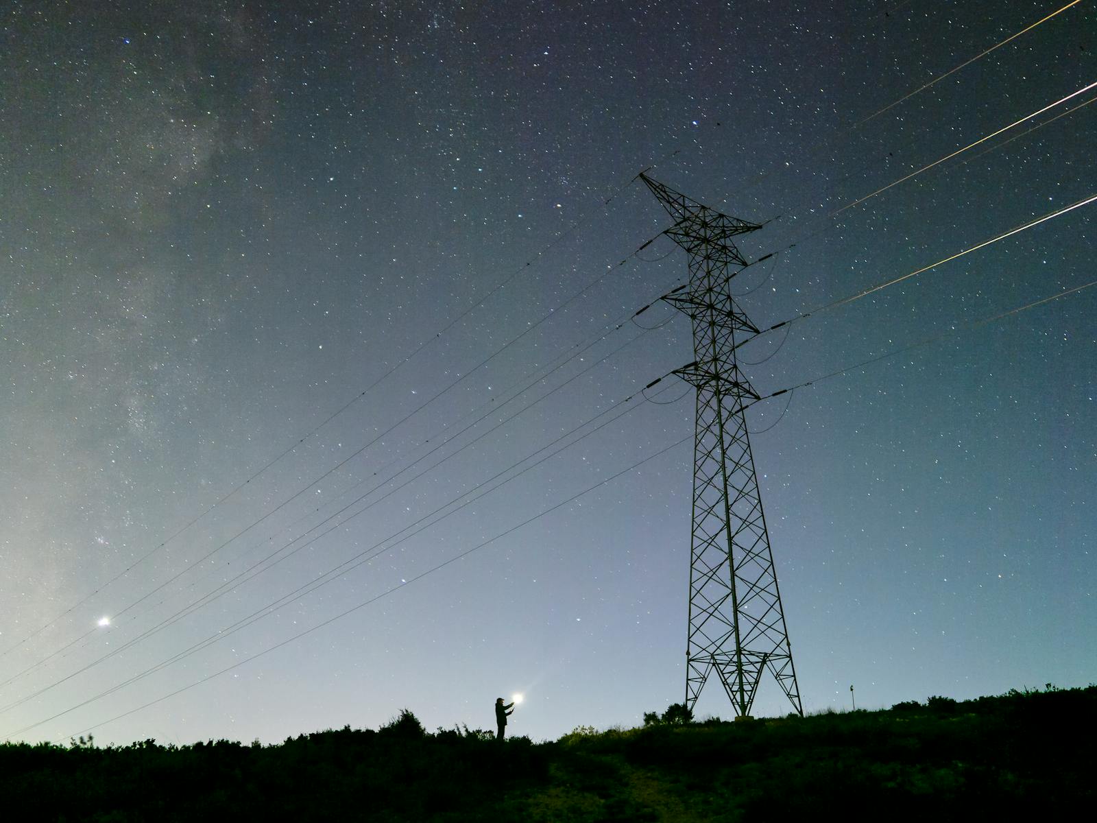 Constellation Energy wipes out big losses to surge on AI data center deal hopes thumbnail