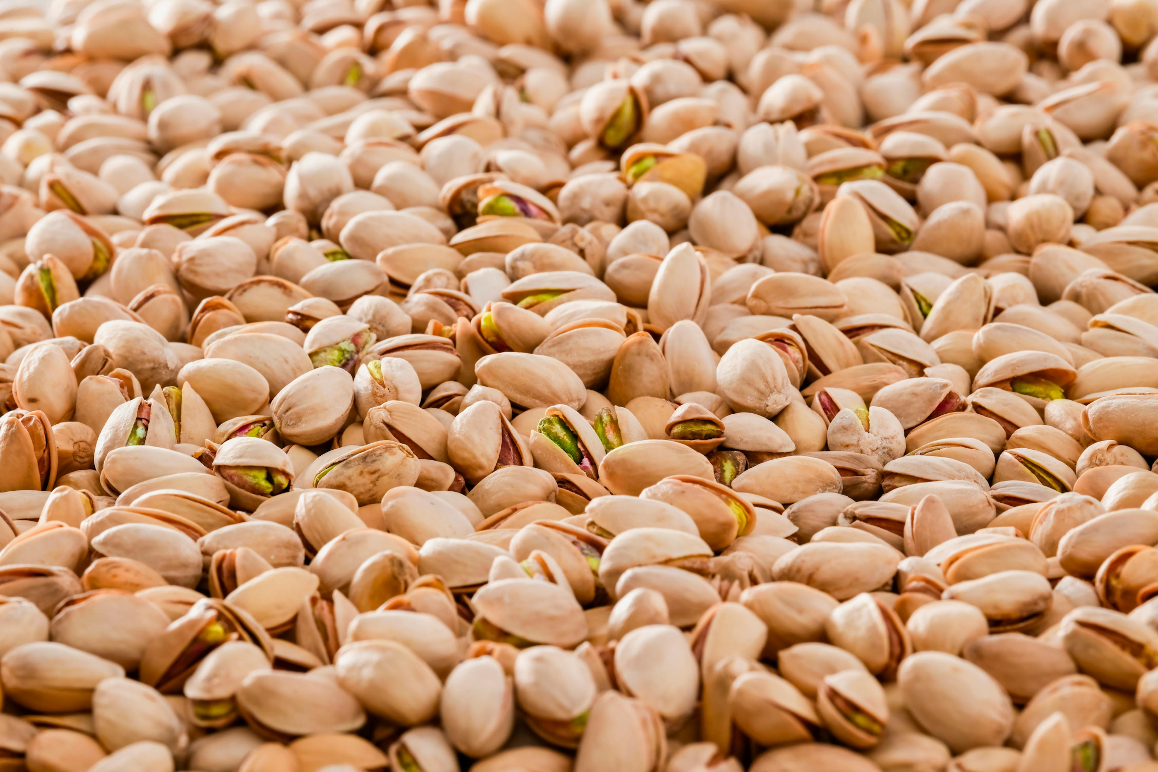 Delicious looking pistachio nuts
