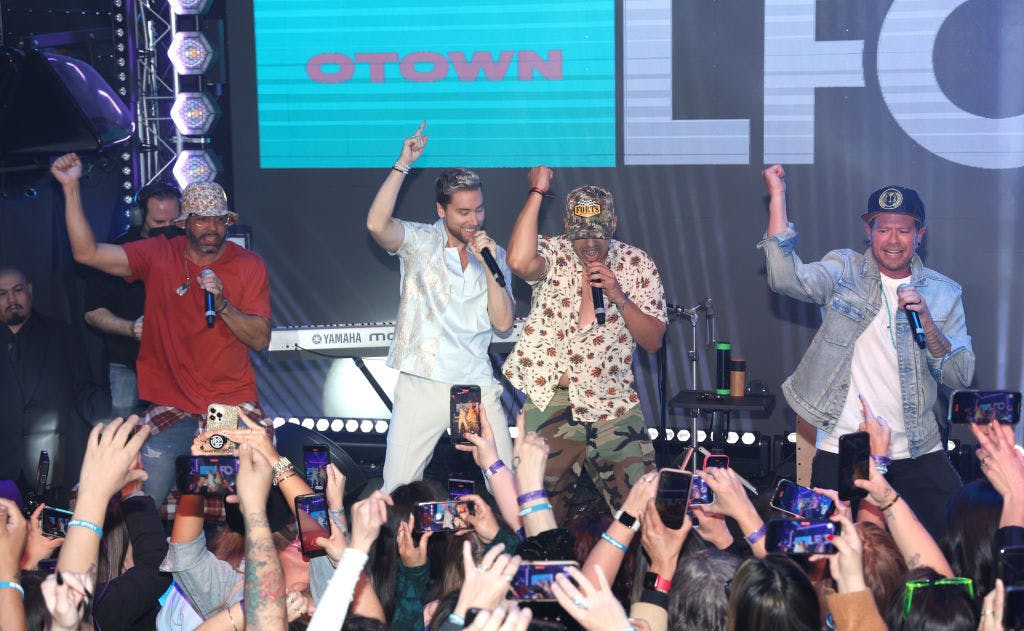 Retail traders are dumping the Magnificent 7, and their flood of money into the stock market has slowed to a trickle thumbnail