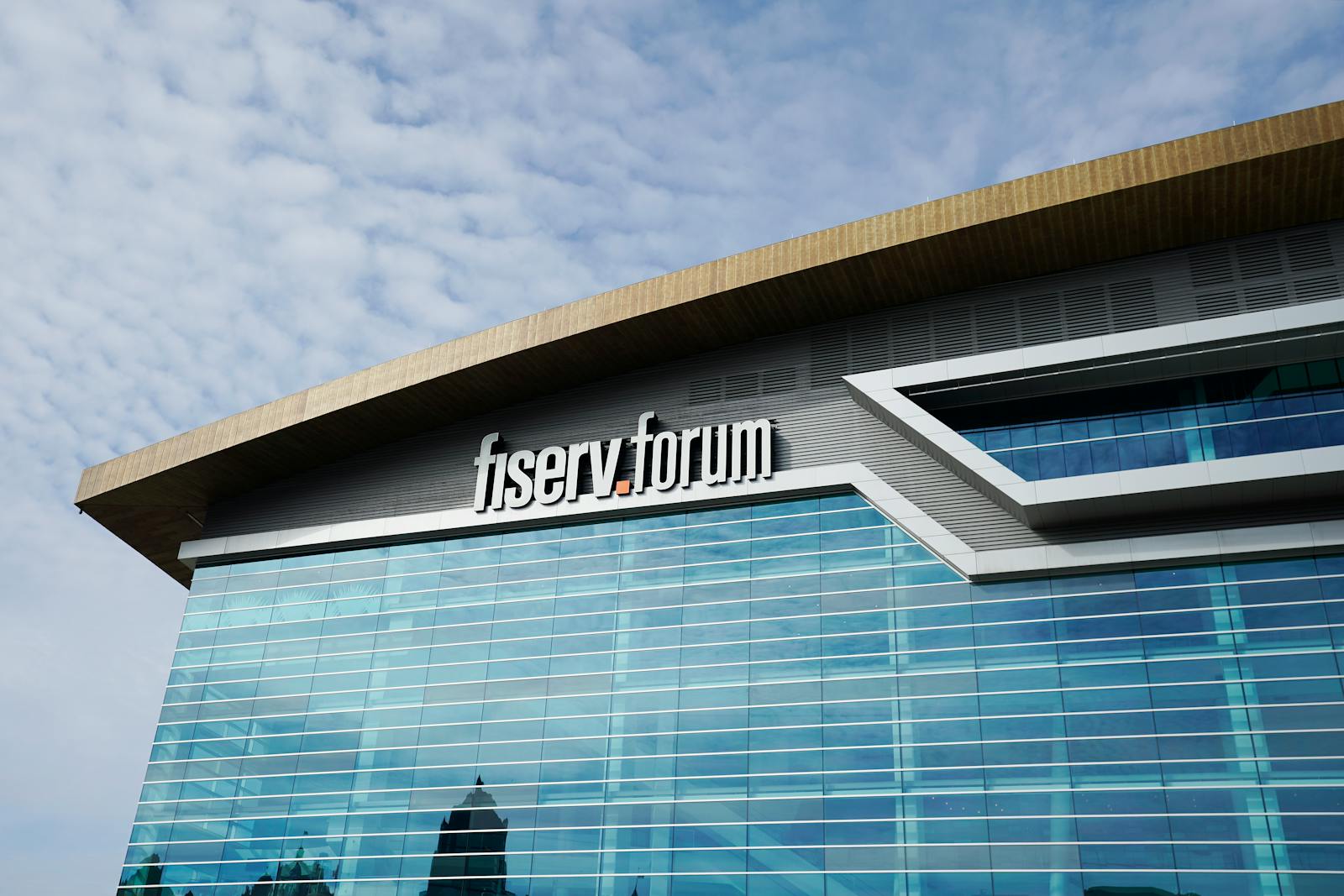 Fiserv shares jump on stablecoin announcement