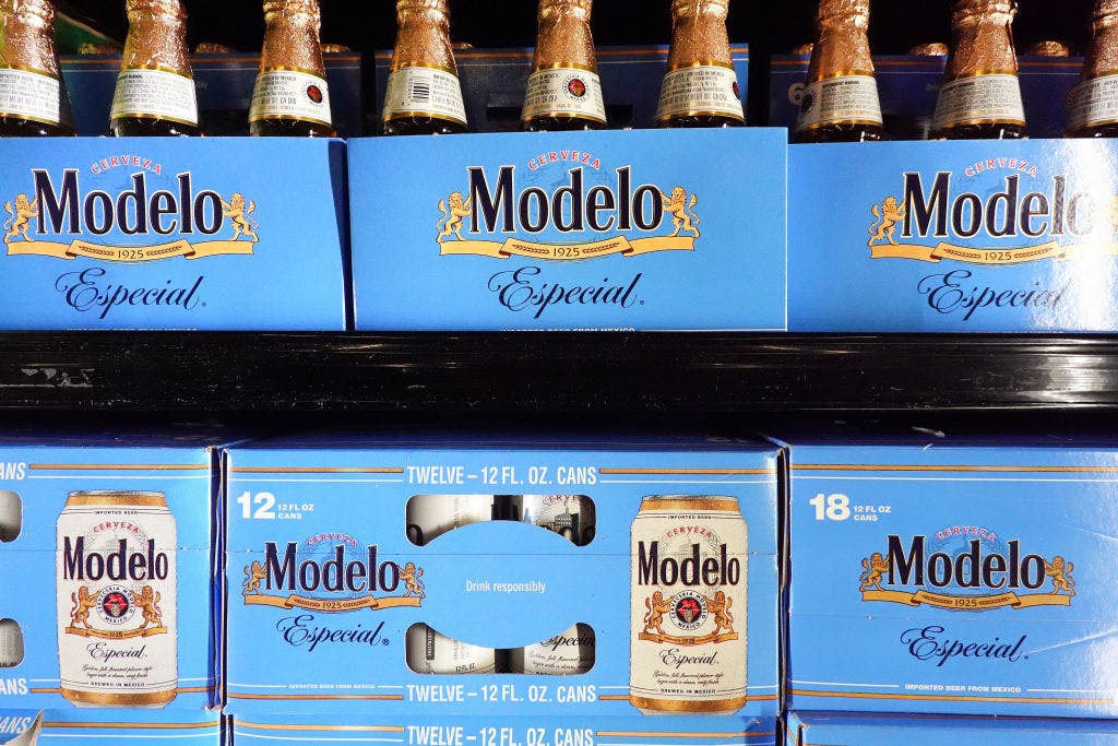 Constellation Brands sinks after slashing full-year outlook as beer demand fizzles thumbnail