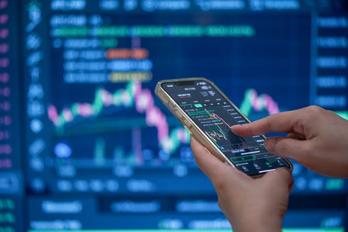 UniQure surges after encouraging trial results for Huntington’s treatment thumbnail