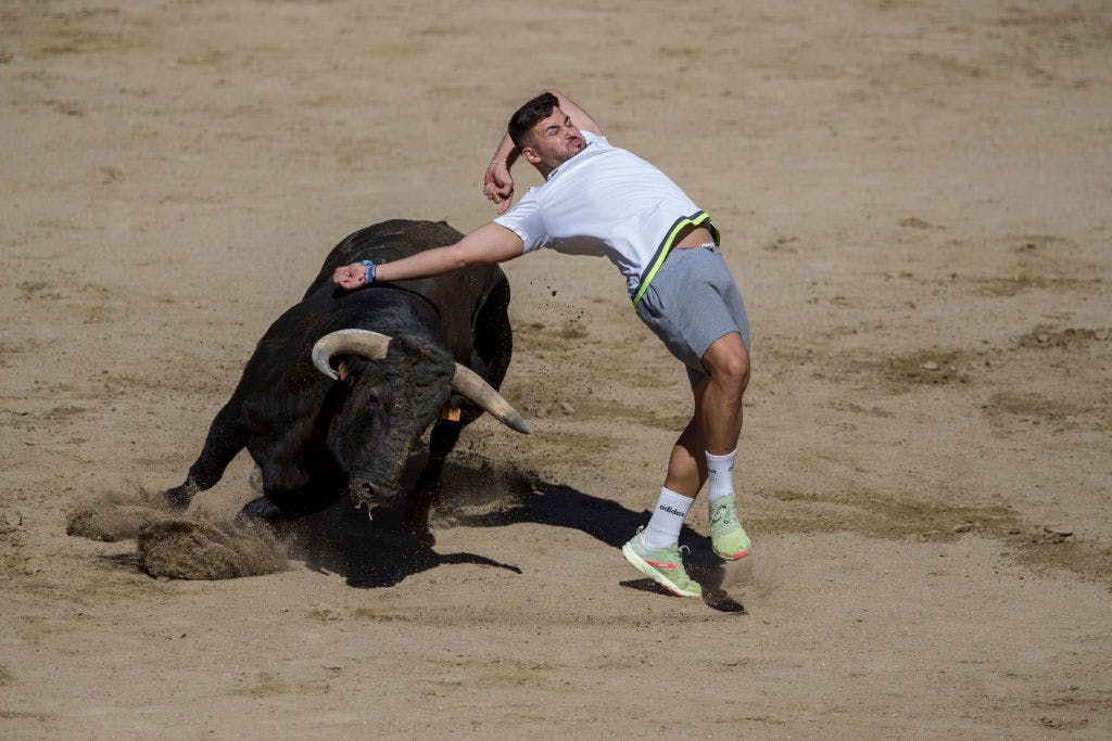 US stocks rise as investors ditch defensive parts of the market thumbnail