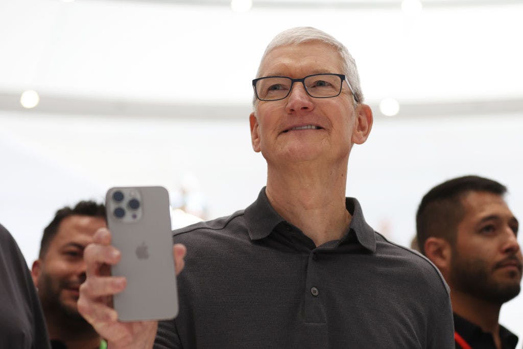 Why Apple usually falls on a new iPhone launch thumbnail