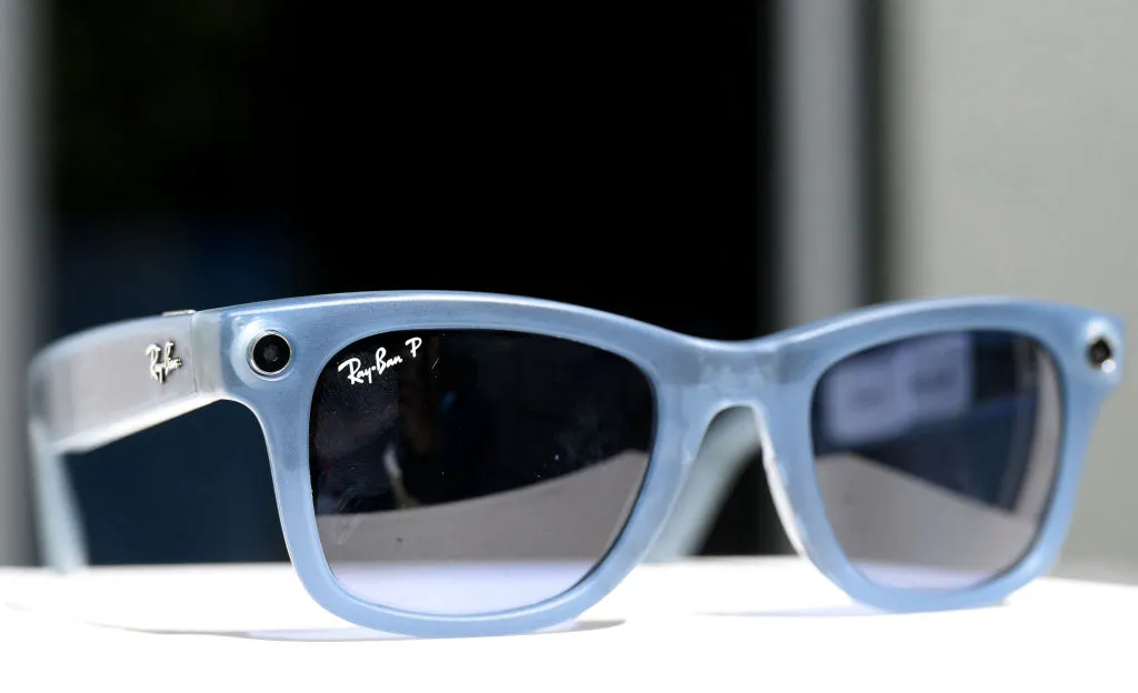 Meta delays international Ray-Ban Display expansion thanks to “unprecedented demand” and “extremely limited inventory” thumbnail
