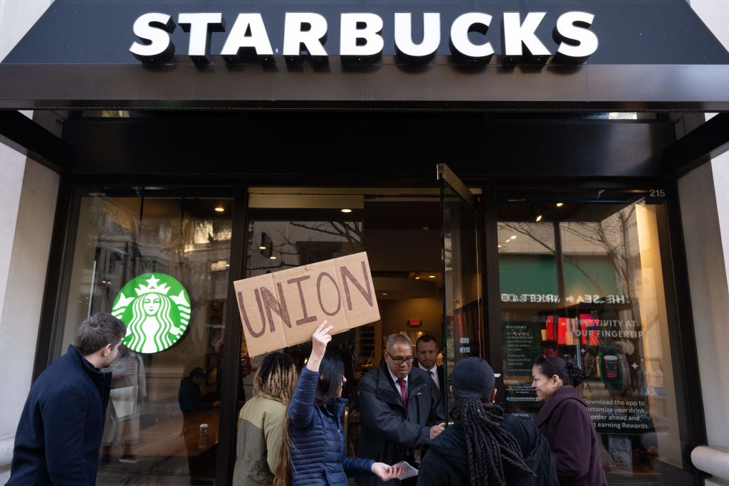 US-LABOR-UNION-STRIKE-STARBUCKS