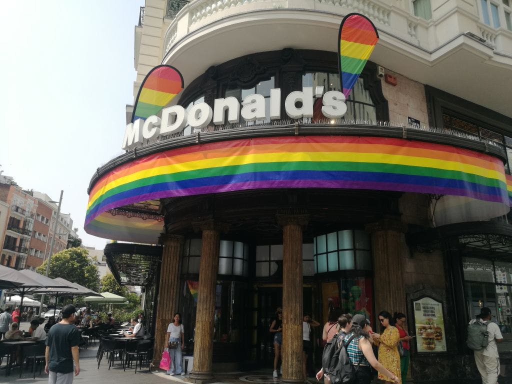 McDonald’s distances itself from DEI thumbnail