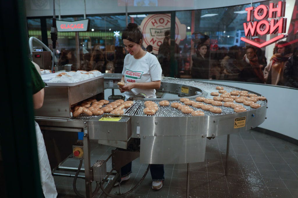 US Chain Krispy Kreme Donut's First Store In France