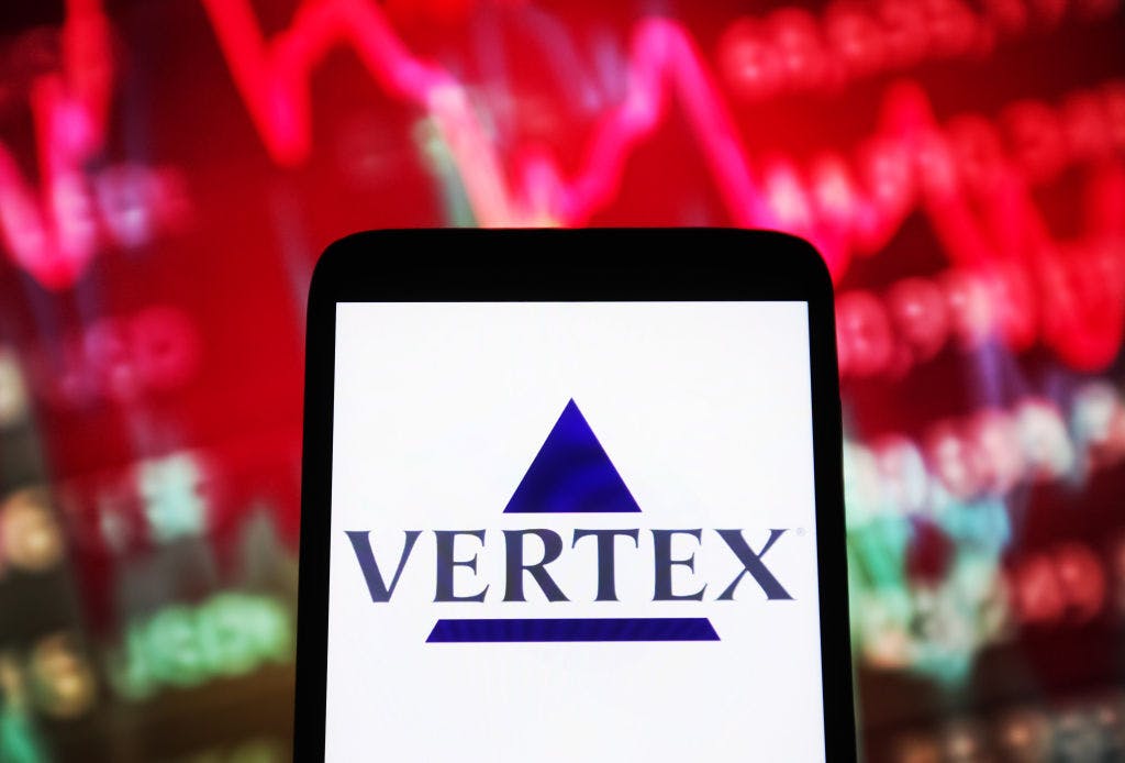 FDA approves new non-opioid painkiller made by Vertex, sending its shares higher thumbnail