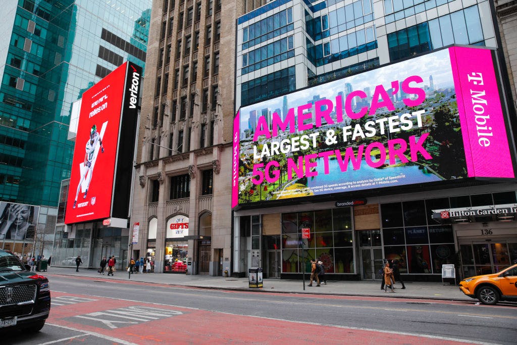 T-Mobile is on a trading run that America’s most storied companies have never matched thumbnail