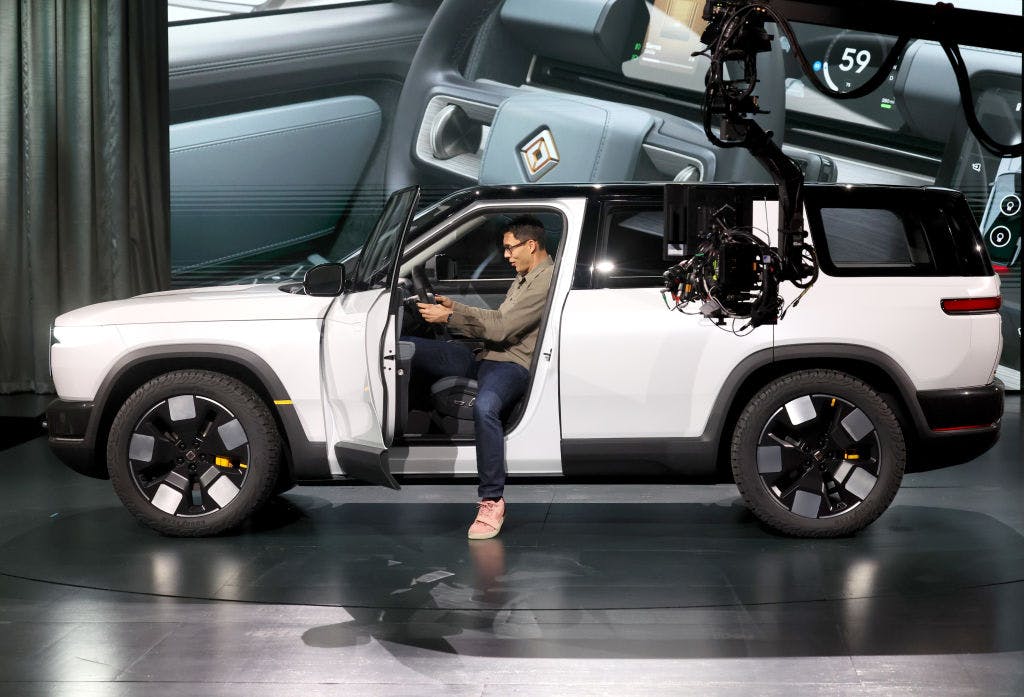 Rivian shares poised for best day since January as the EV maker hypes its next SUV during earnings call thumbnail