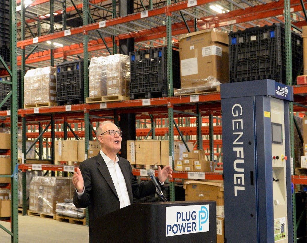 Plug Power sinks after revenue miss and near $1 billion impairment charge thumbnail