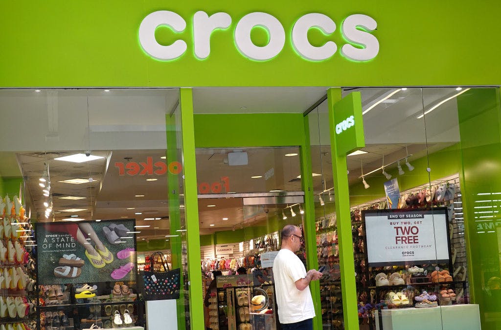 Crocs gets crushed despite Q2 beat as cloudy outlook spooks Wall Street thumbnail