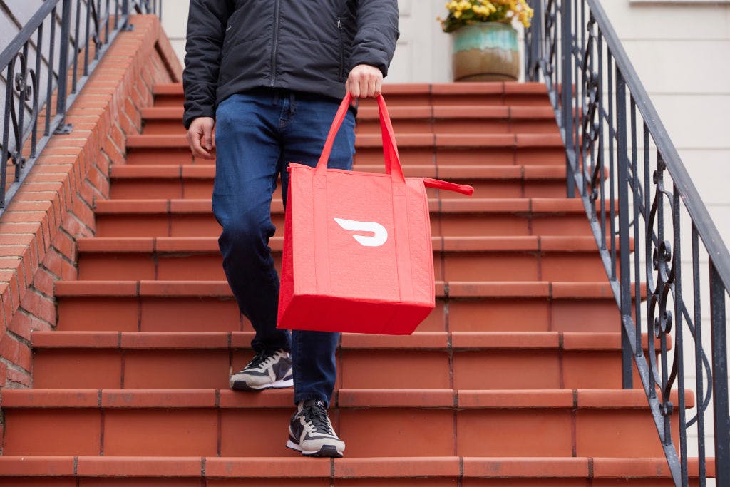 DoorDash rises after earnings beat thumbnail