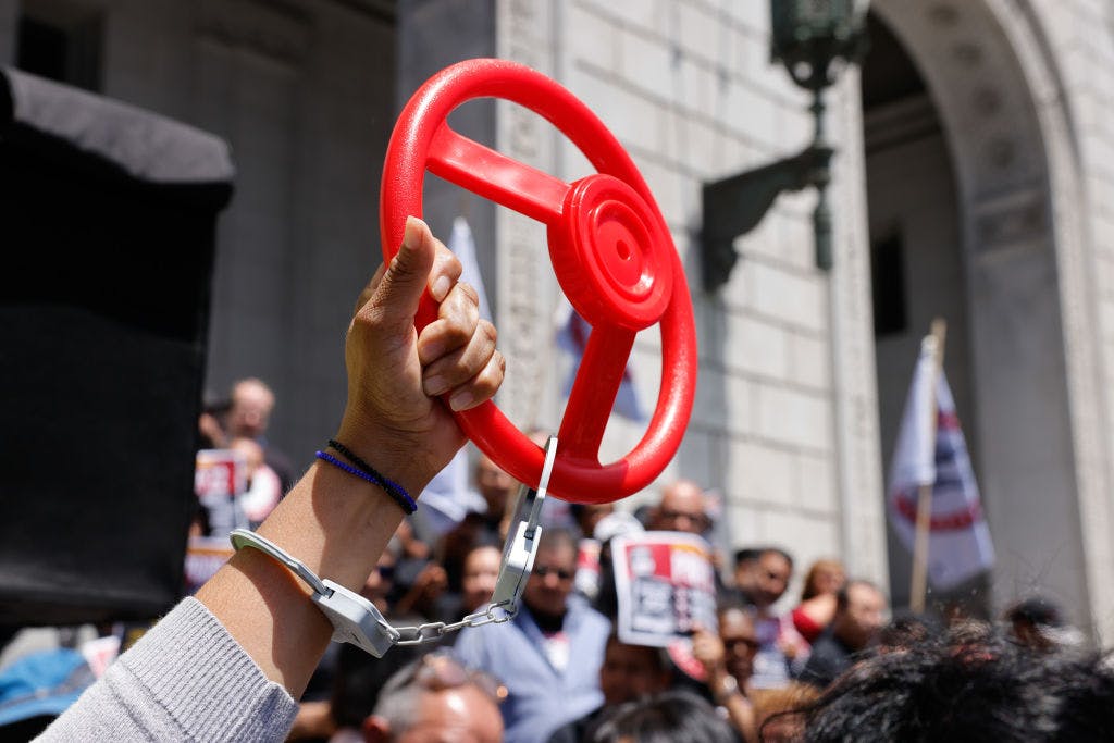 California gig economy will remain as is after state’s top court upholds Prop. 22 thumbnail