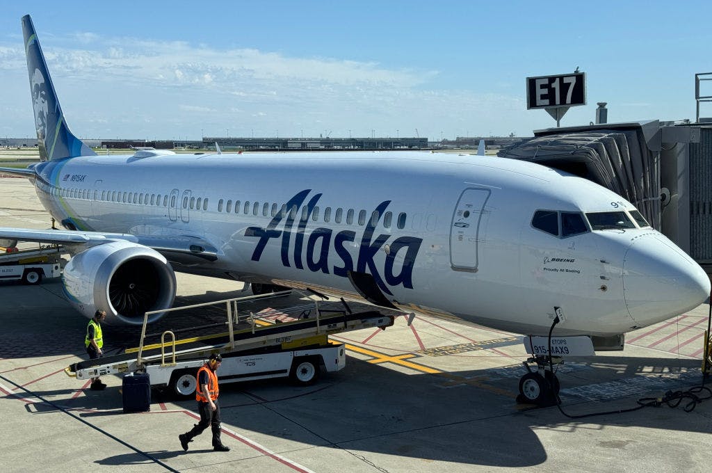 Alaska Air drops after Q3 profit missed expectations and an IT outage grounded its flights across the US thumbnail