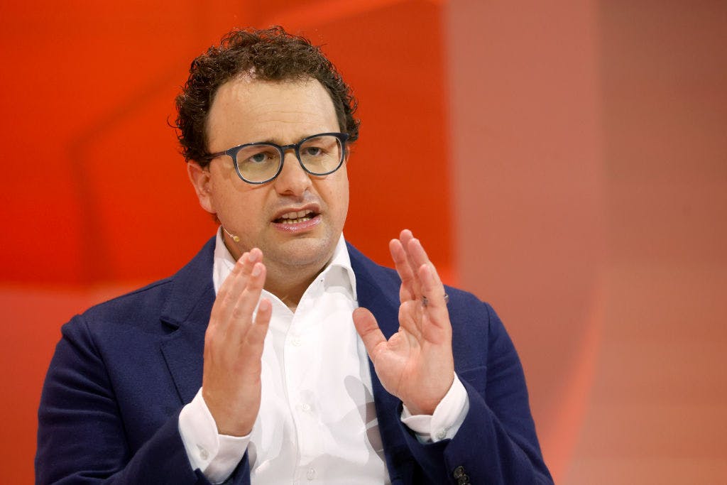 Anthropic’s new fundraise gives it a $61.5 billion valuation thumbnail