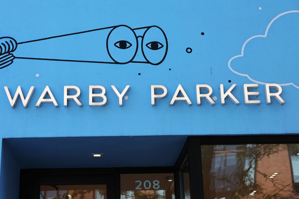 Warby Parker jumps an eye-popping 17% as investors cheer its AI glasses partnership with Google thumbnail