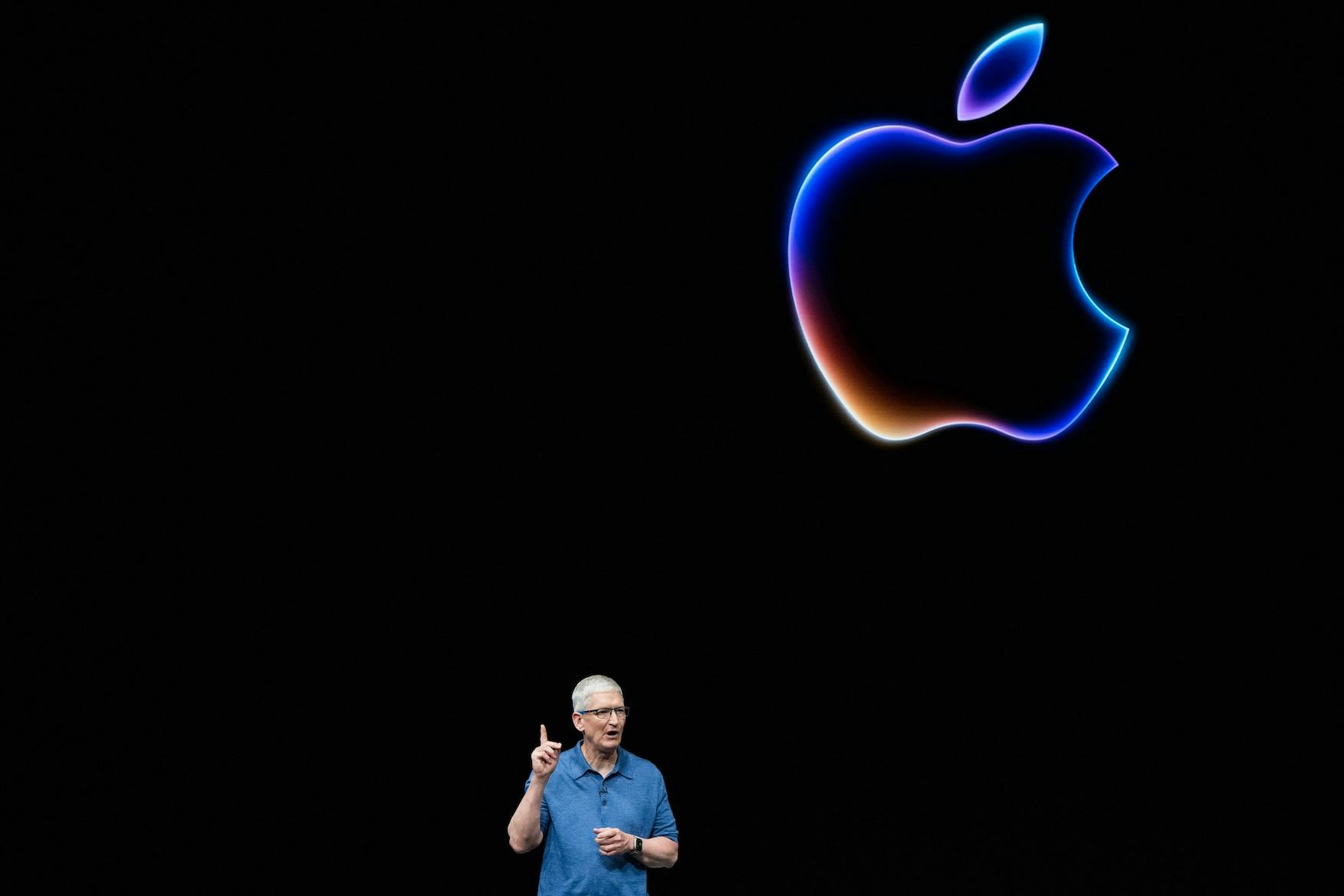 Apple, trying to diversify revenue, pushes ahead on robotic product no one asked for thumbnail