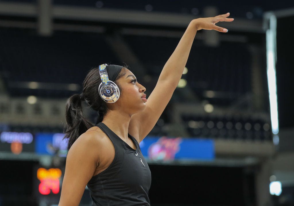 WNBA: JUN 23 Indiana Fever at Chicago Sky