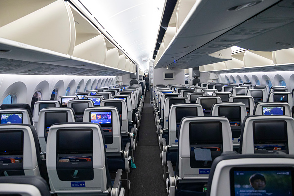 sherwood.news - Millie Giles - US airlines are still doubling down on premium seats, as the K-shaped economy takes off