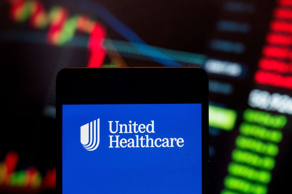 UnitedHealth stock dips as earnings miss expectations thumbnail