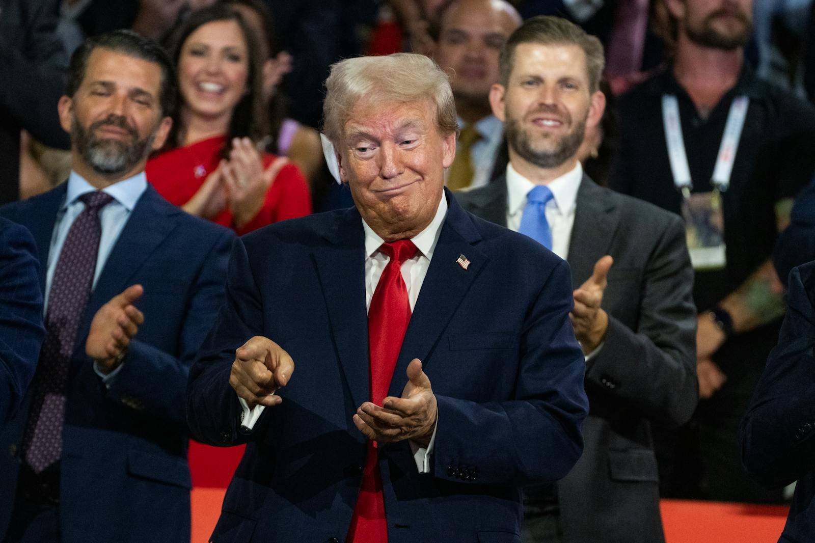  A colossal 70% of Trump’s crypto project tokens are allotted to insiders thumbnail