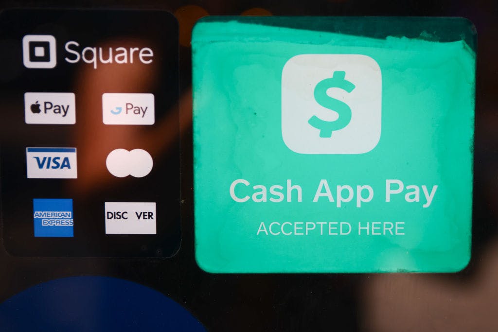 Americans have racked up a record amount of credit card debt. It’s probably fine. thumbnail