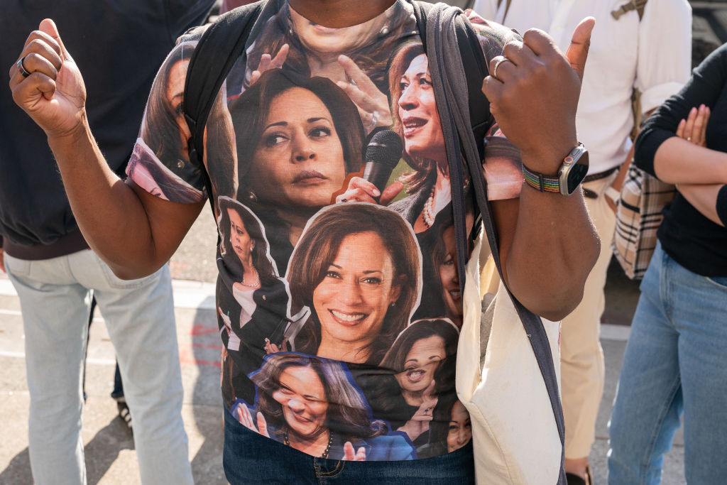 Kamala t-shirt
